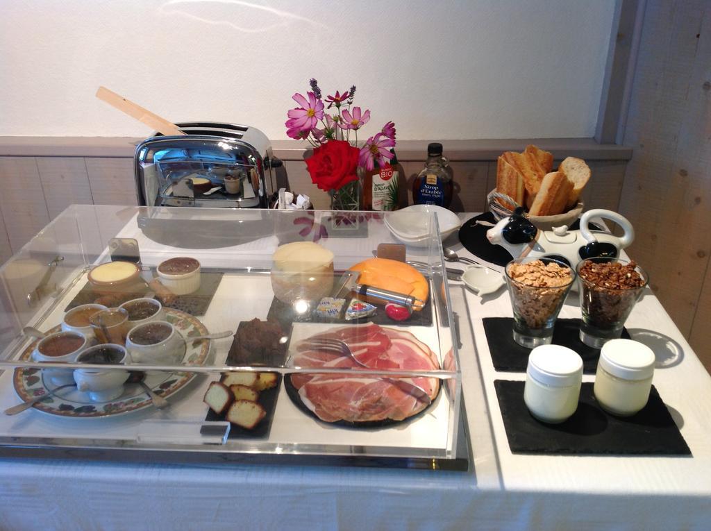 Bed and Breakfast La Maison De Maidara Olby Екстер'єр фото